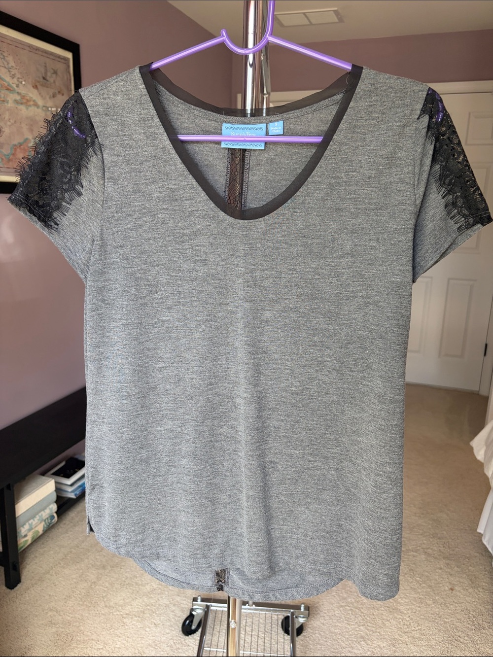 Simply Vera Vera Wang Gray Tee with Black Lace Sleeves